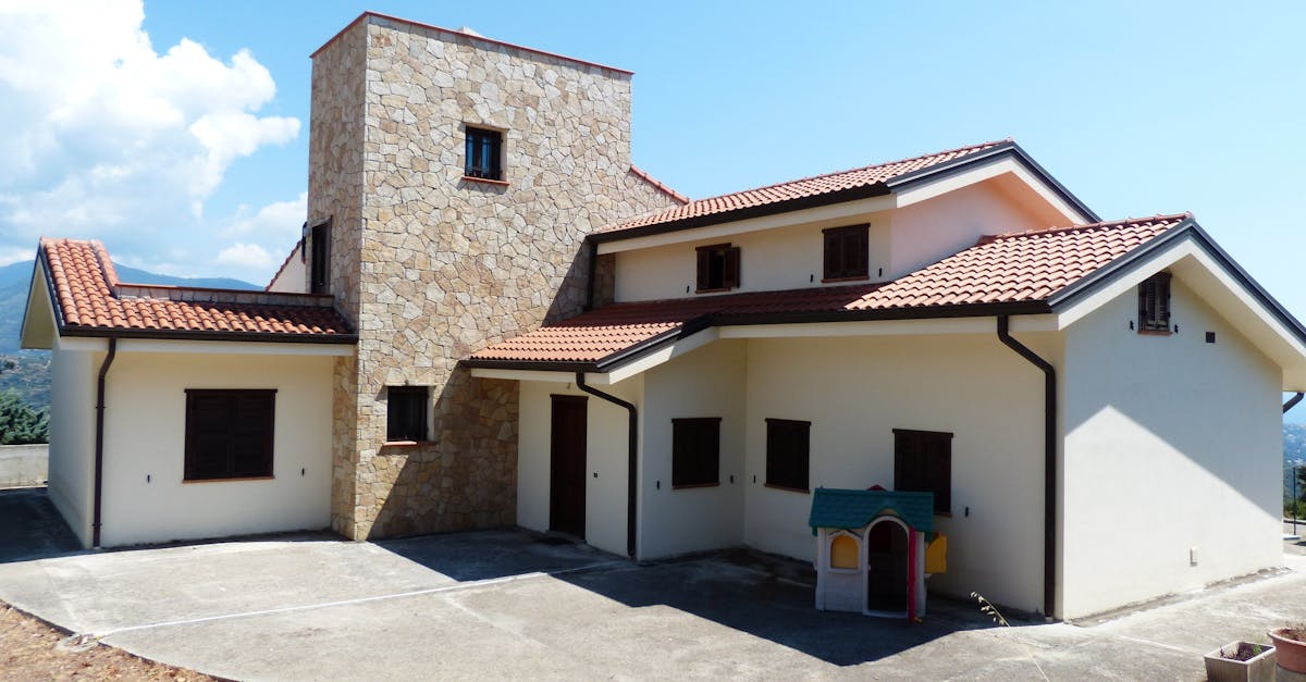 The Role of Gutters in Protecting Your Home's Foundation